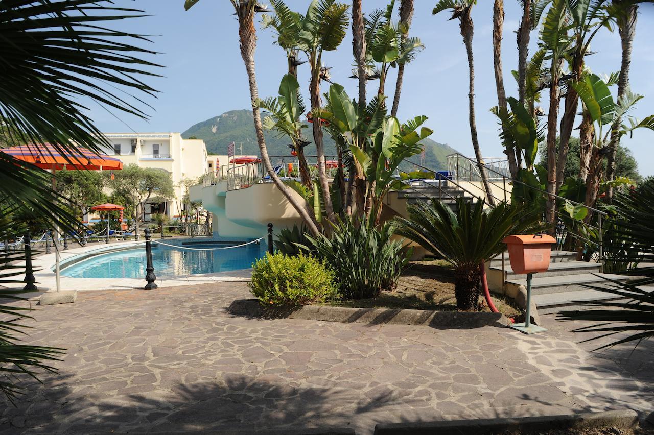 Hotel Zaro Lacco Ameno  Exterior photo